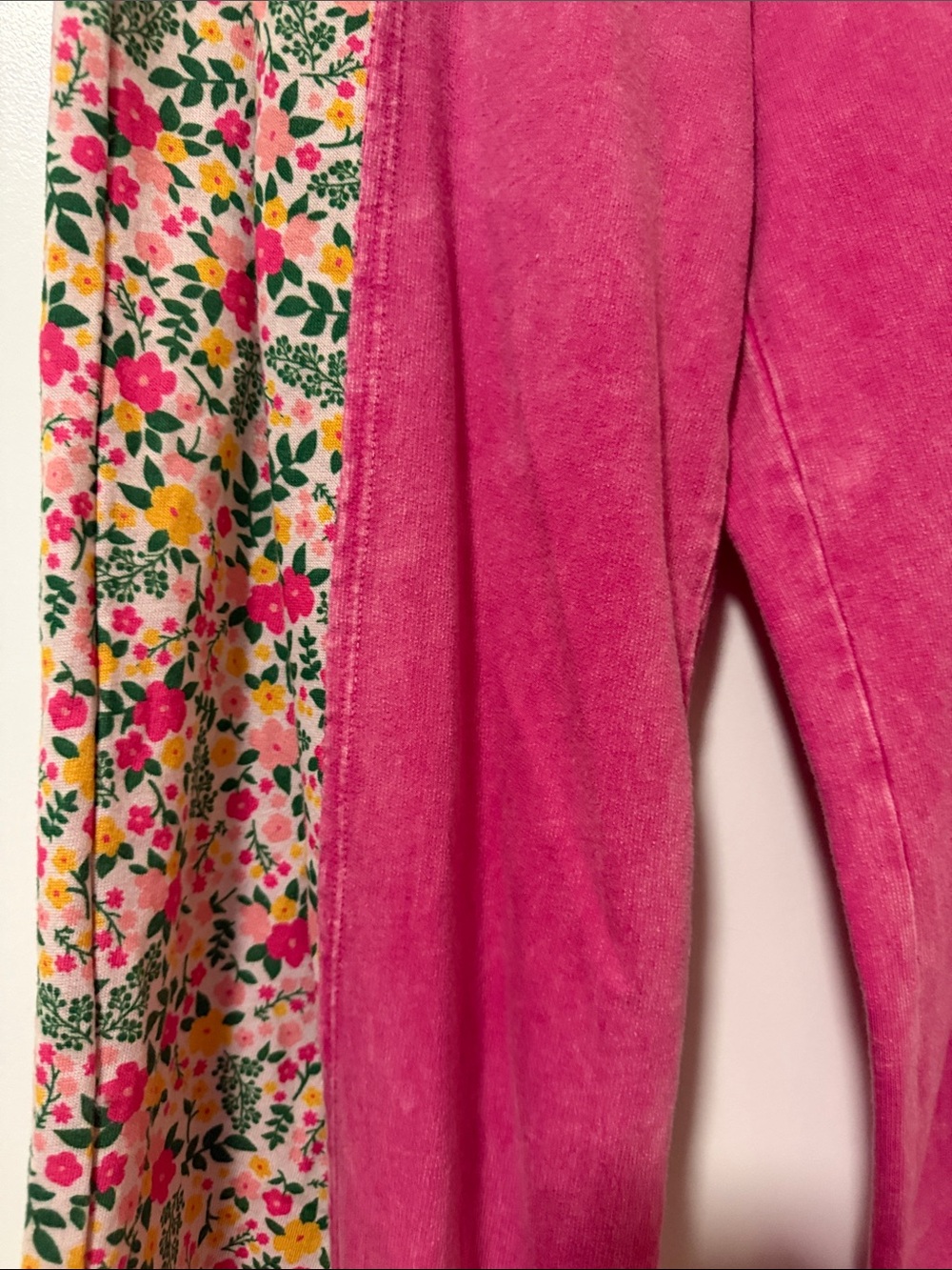 Boho Wide-Leg Floral Panel Pink Pants with Pockets - Picture 4 of 10